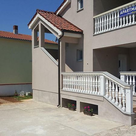 Apartment Rose Pula Exterior photo
