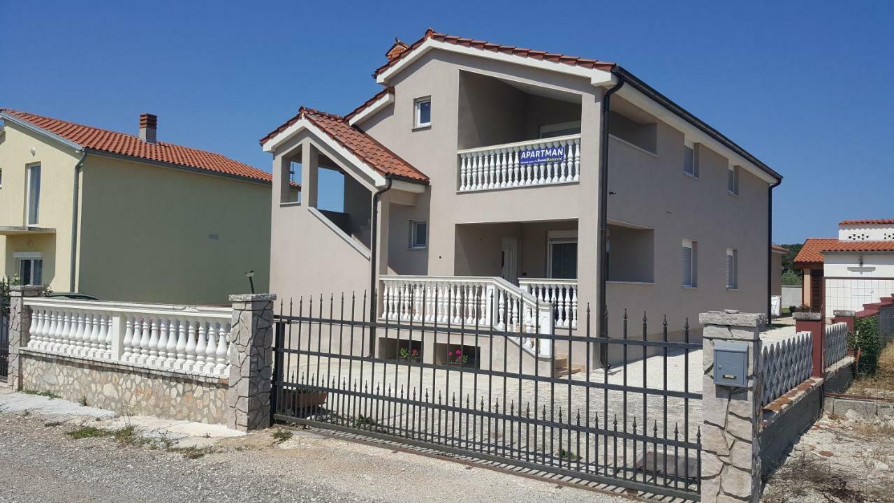 Apartment Rose Pula Exterior photo